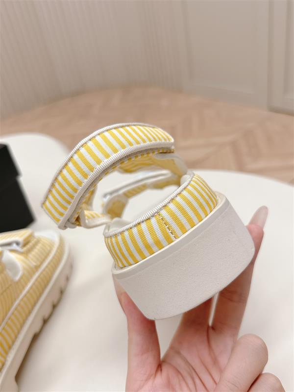 20251128184437506 280